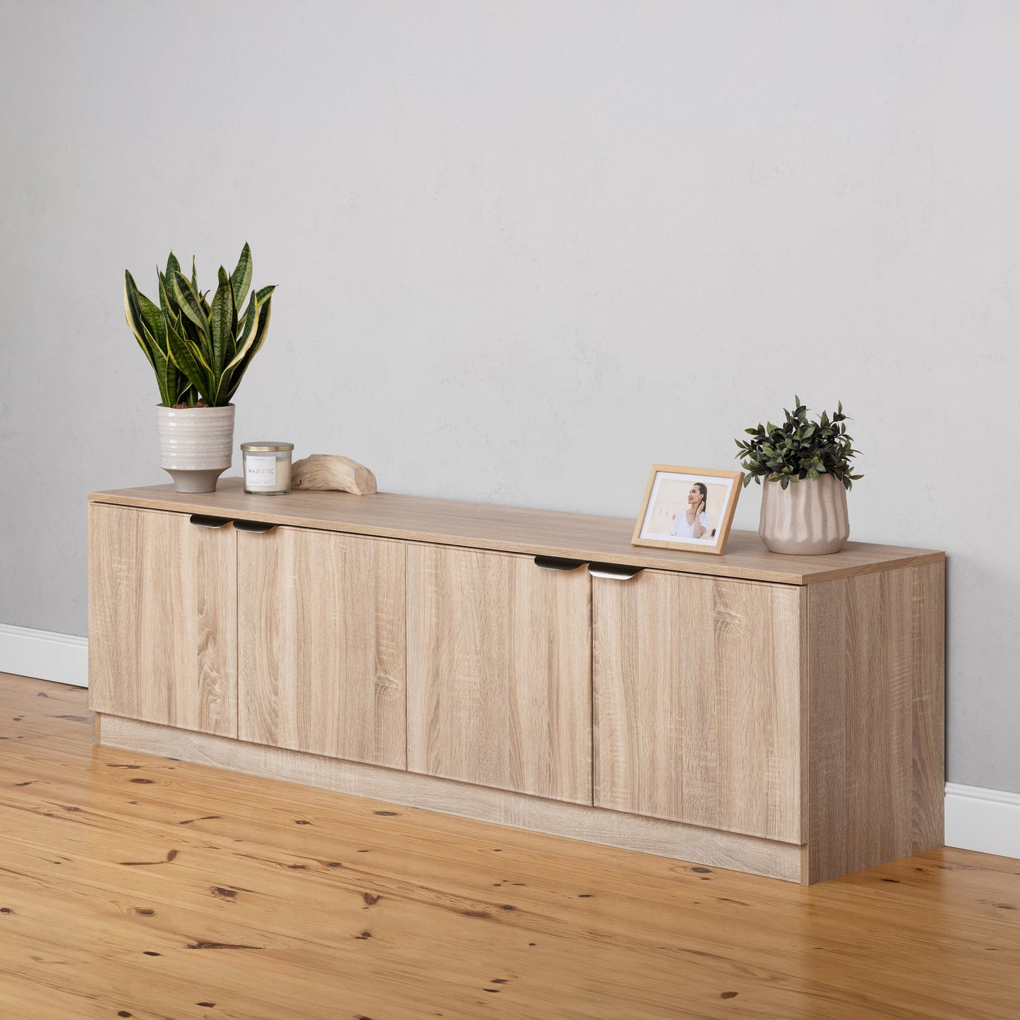 BUCHAREST TV UNIT- NATURAL OAK - SLIM - PULL BLACK