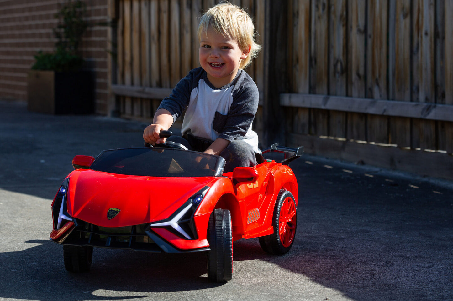 Ferrari-Inspired 12V Kids Ride-On Car – Red Electric Vehicle with Remote Control